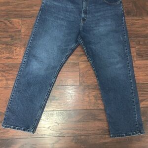 Wrangler Men's Deep Blue Straight Jeans